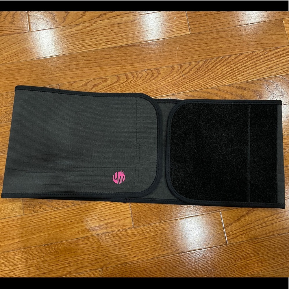 Under Wrapz Belly Shaper/Postpartum Support Wrap